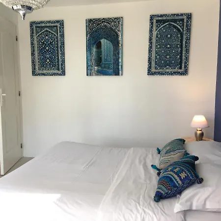 Le Du Tau Bed & Breakfast