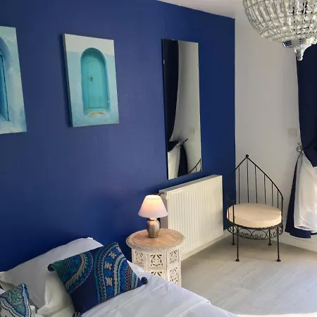 Le Du Tau Bed & Breakfast Touquin