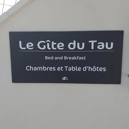 Le Du Tau *